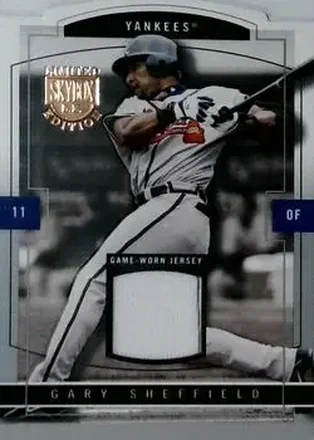 2004 SkyBox LE feature card