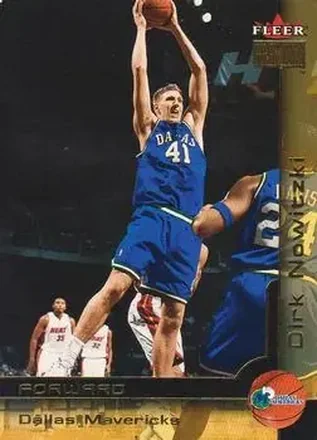 2000-01 Fleer Premium #34 - Dirk Nowitzki - Dallas Mavericks